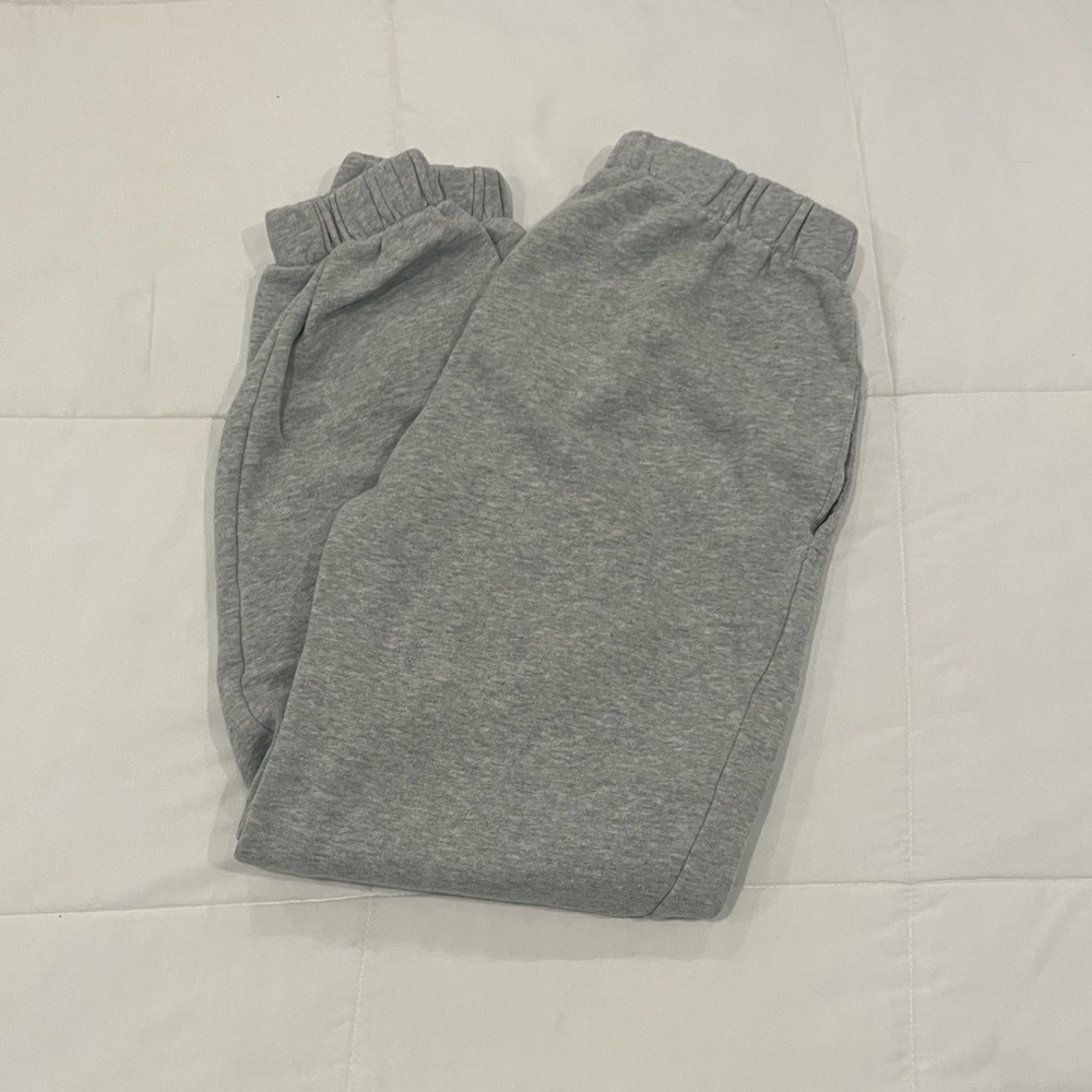 brandy melville grey sweatpants